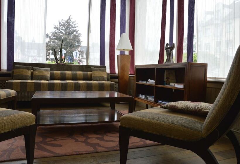 Отель Restaurant Le Bristol