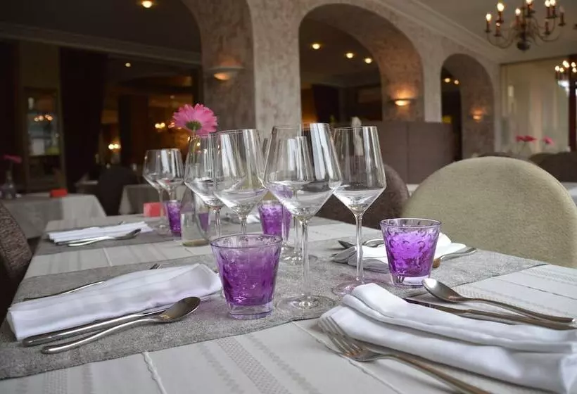 Отель Restaurant Le Bristol