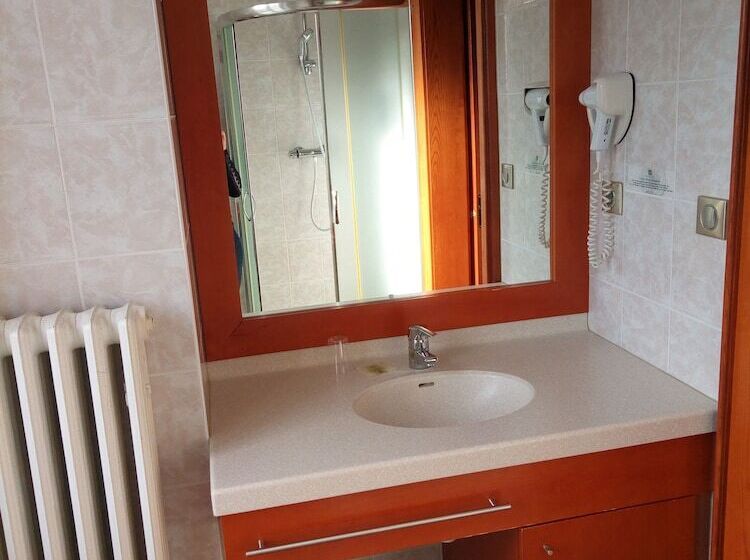 Отель Restaurant Le Bristol