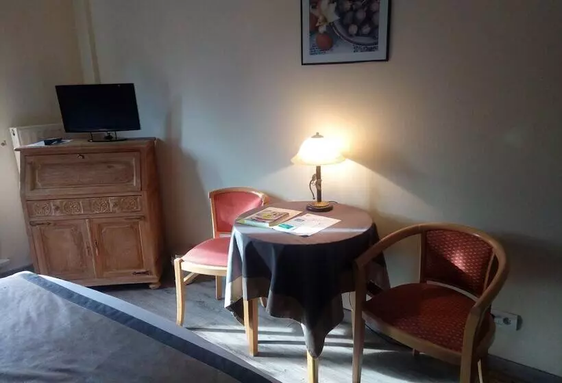 Отель Restaurant Le Bristol