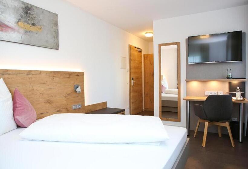 펜션 Gasthof Hotel Adler Inneringen