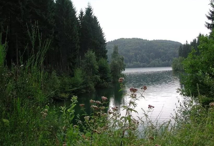 פנסיון Meyer   Alter Bergischer Gasthof