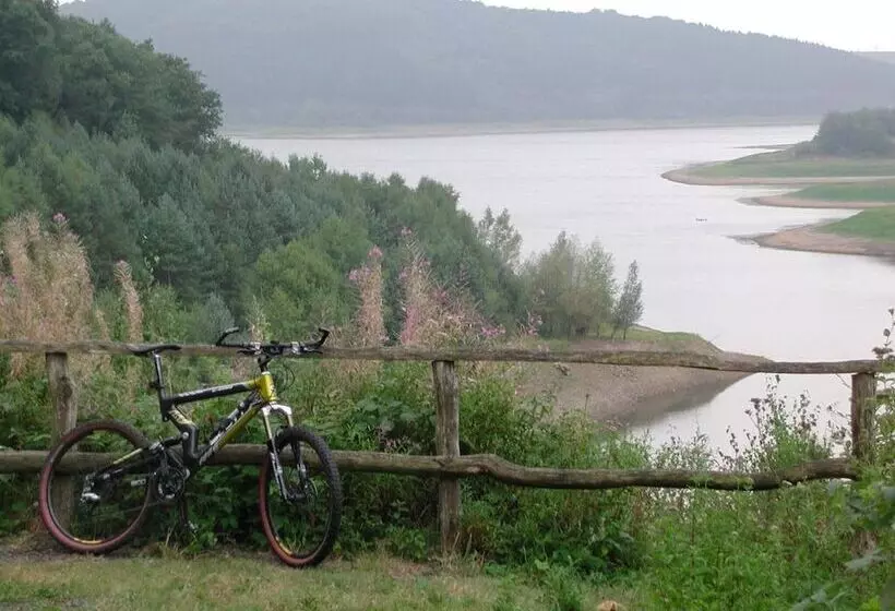 פנסיון Meyer   Alter Bergischer Gasthof