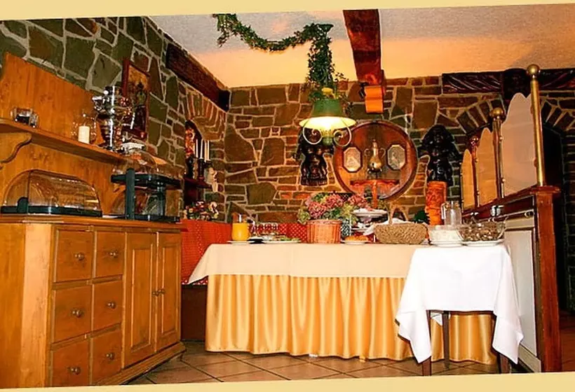 פנסיון Meyer   Alter Bergischer Gasthof