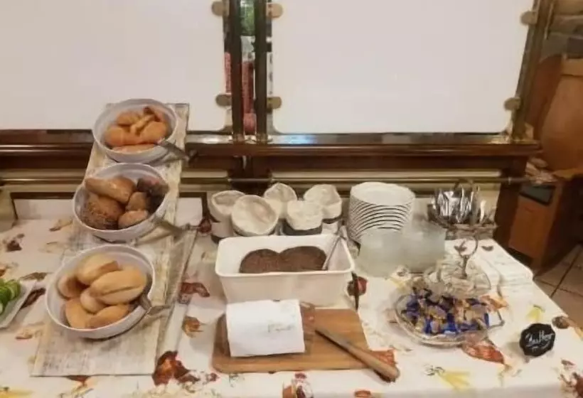 פנסיון Meyer   Alter Bergischer Gasthof