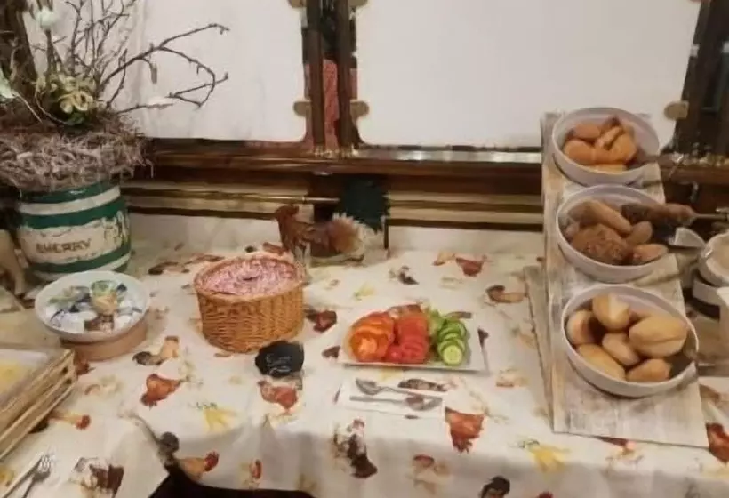 פנסיון Meyer   Alter Bergischer Gasthof