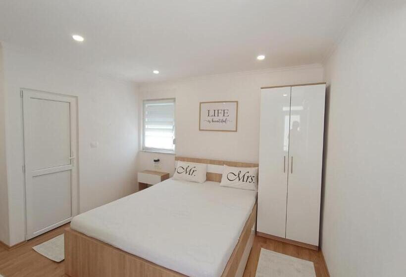 Apartment Sunset Iii