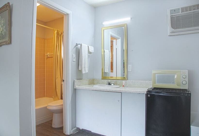 فندق Oyo  Calhoun, Ga I75