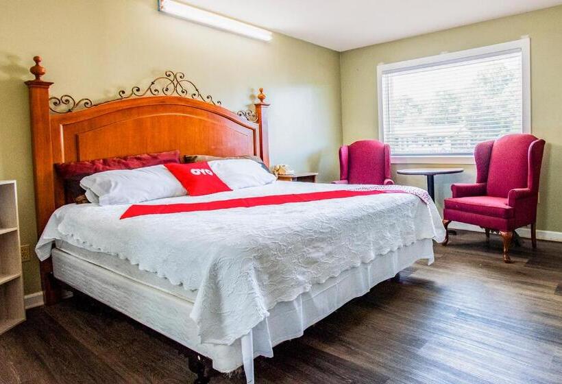 فندق Oyo  Calhoun, Ga I75