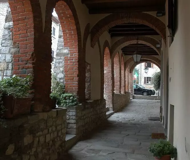 Palazzo Tarlati   Hotel De Charme   Residenza D Epoca