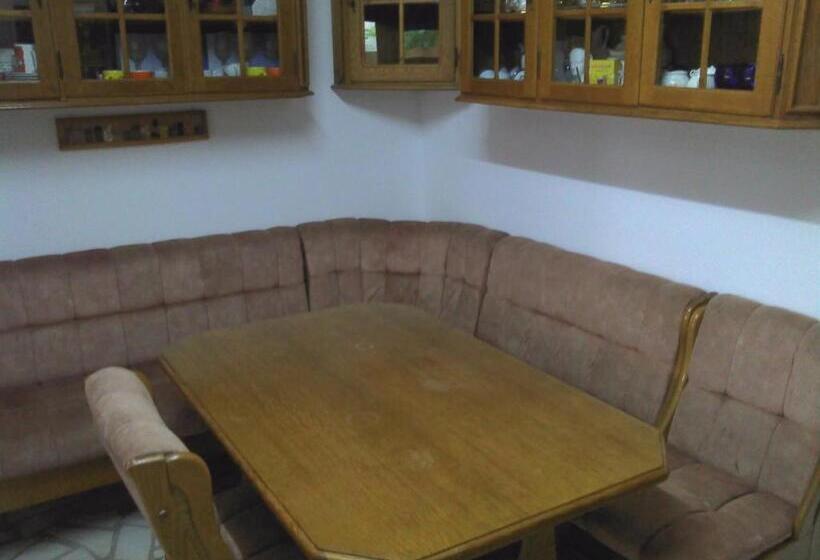 پانسیون Casa Mea