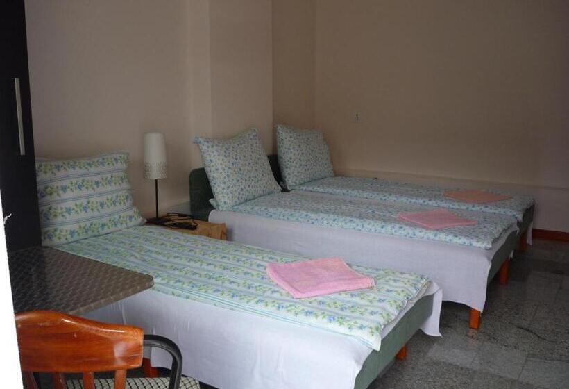 Pensionat Mórafészek Vendégház