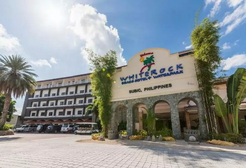 Lomakeskus Whiterock Beach Hotel And Waterpark