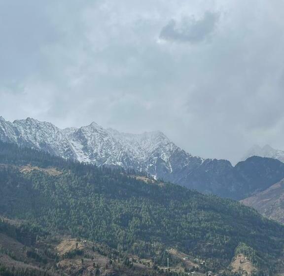 旅馆 Yaarana Stay & Cafe, Vashisht, Manali