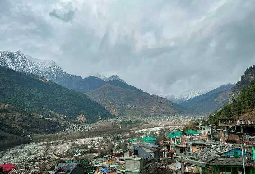 ユースホステル Yaarana Stay & Cafe, Vashisht, Manali