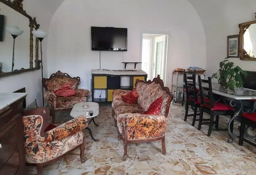 تختخواب و صبحانه La Casa Di Romeo