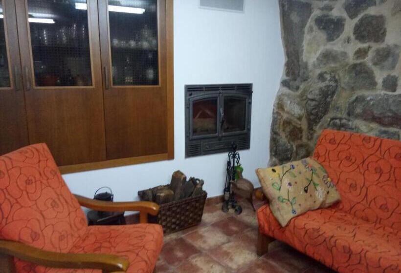 Casa De Pueblo En San Estevo Ribas De Sil