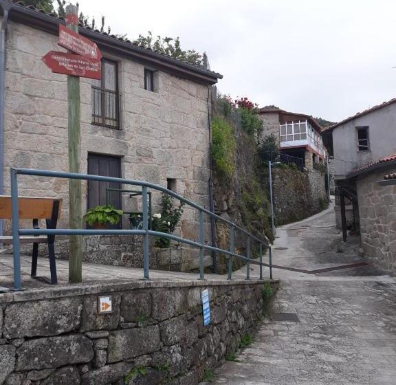Casa De Pueblo En San Estevo Ribas De Sil