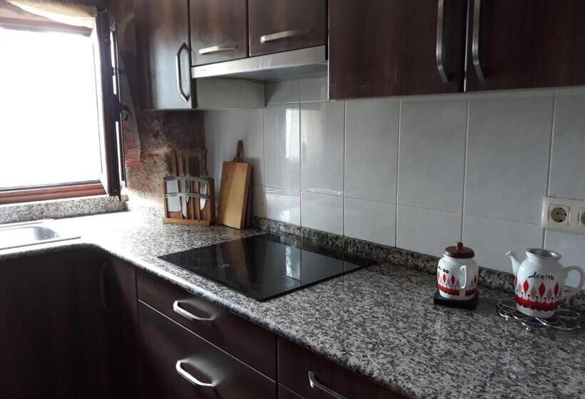 Casa De Pueblo En San Estevo Ribas De Sil