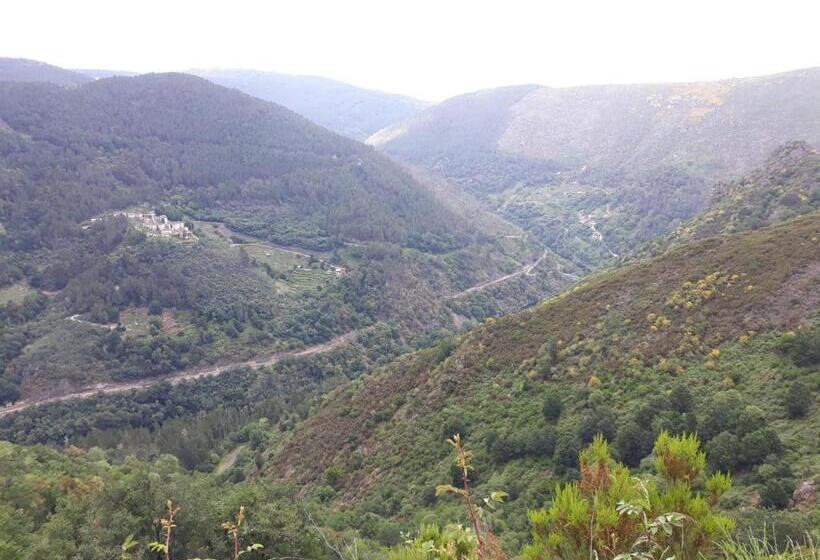 Casa De Pueblo En San Estevo Ribas De Sil