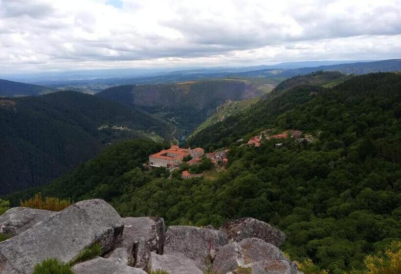 Casa De Pueblo En San Estevo Ribas De Sil