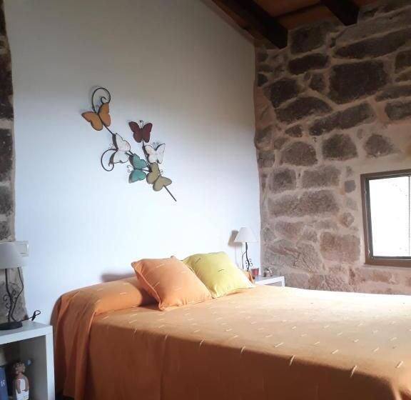 Casa De Pueblo En San Estevo Ribas De Sil