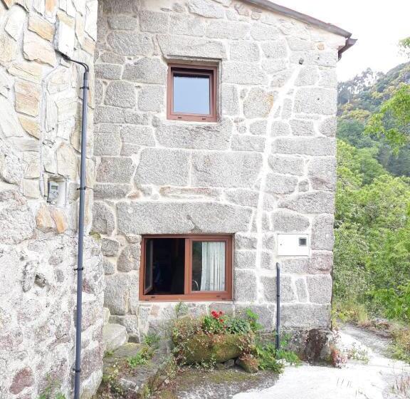 Casa De Pueblo En San Estevo Ribas De Sil