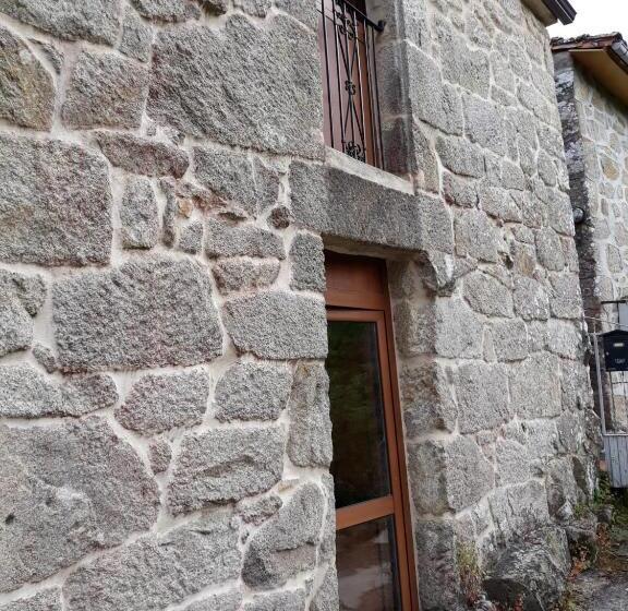 Casa De Pueblo En San Estevo Ribas De Sil