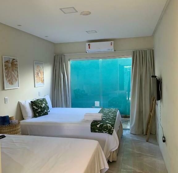 호텔 Santorini Beach