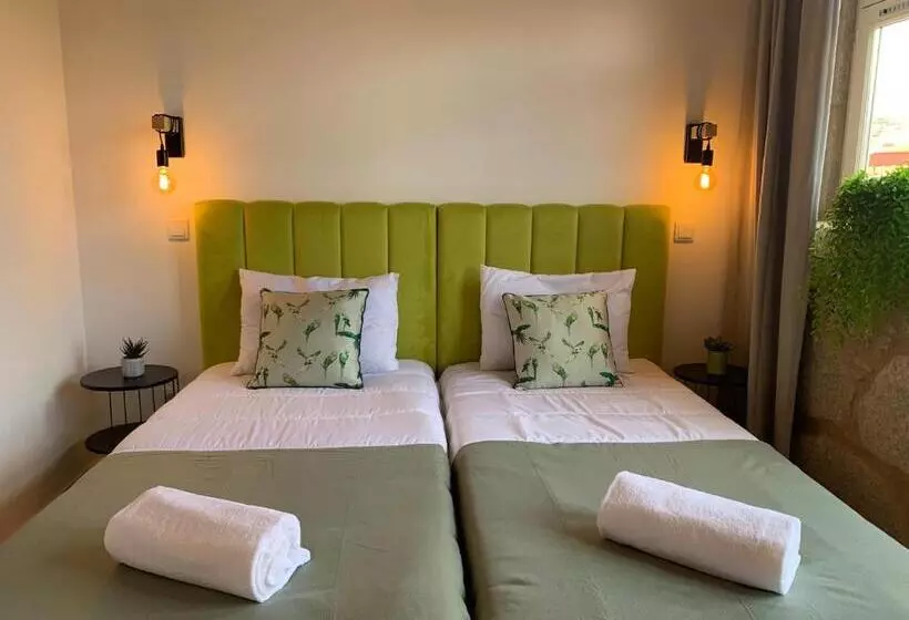 Lost Inn Porto Hostel
