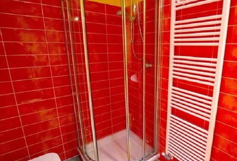 פנסיון Malpensa Garden