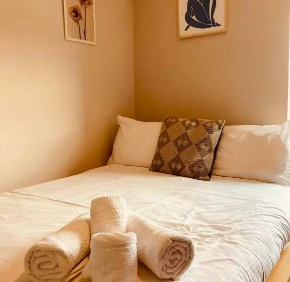 پانسیون Bloomfield  At Stayboom