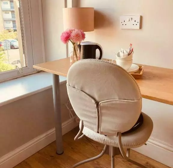 پانسیون Bloomfield  At Stayboom