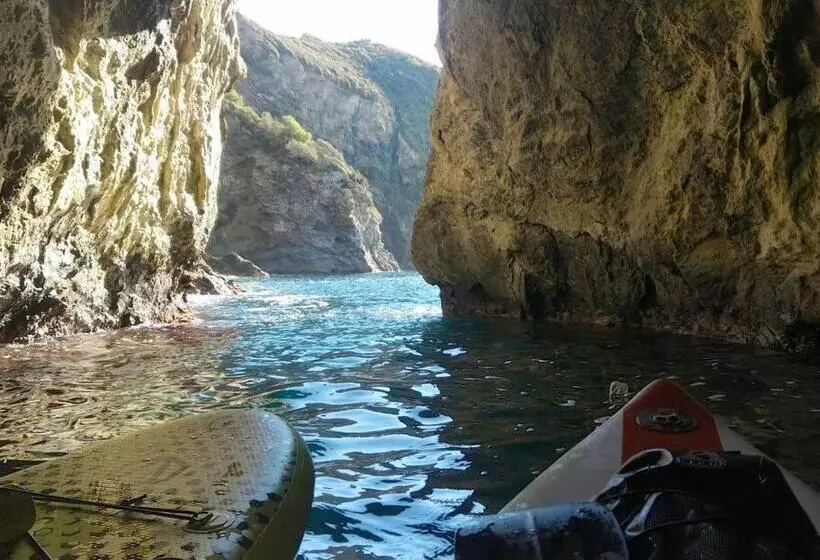 Charmant Studio Neuf à 150m De La Mer