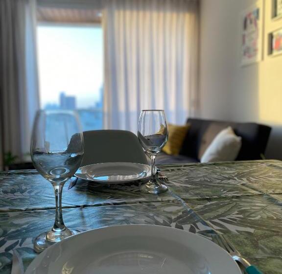 Departamento Céntrico   Leer Condiciones Y Precio