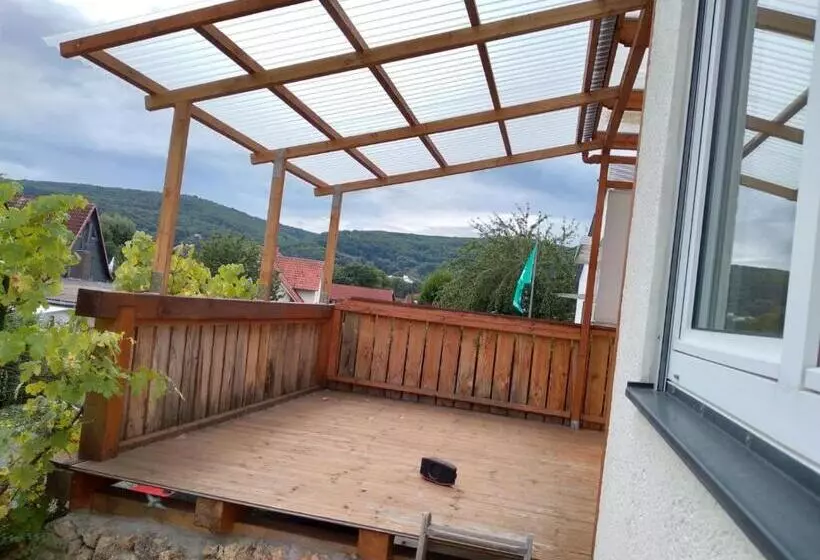 Ferienhaus In Großem Garten
