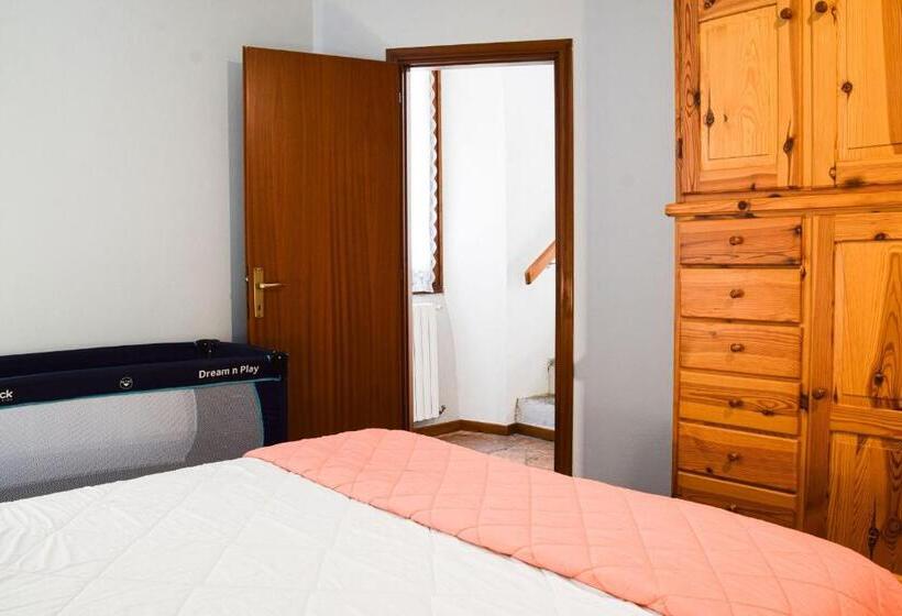 Hidden Terrace With Lake View