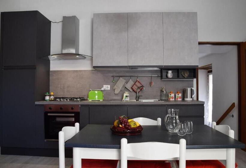 Hidden Terrace With Lake View