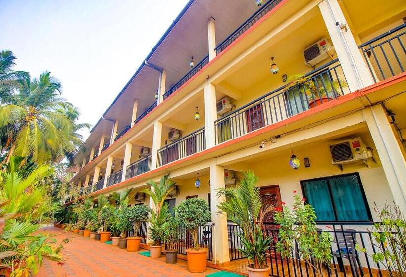 בית מלון כפרי Fabescape Sk Studios With Pool & Gym, Arpora