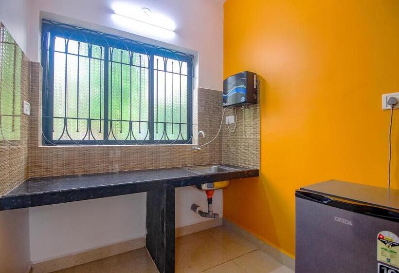 בית מלון כפרי Fabescape Sk Studios With Pool & Gym, Arpora