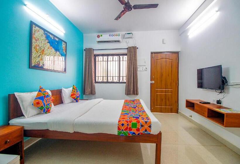 בית מלון כפרי Fabescape Sk Studios With Pool & Gym, Arpora