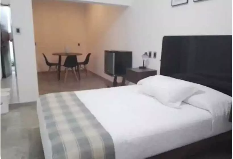 Hotelli La Casa Mia Leon