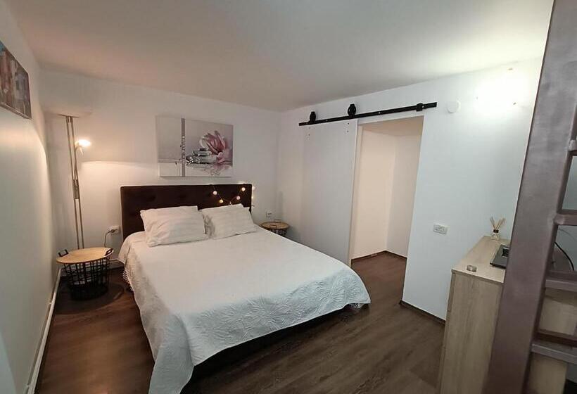 Lovely 1 Bedroom Apartment Close To The Centre