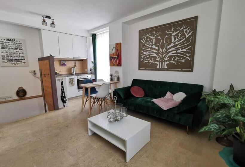 Lovely 1 Bedroom Apartment Close To The Centre