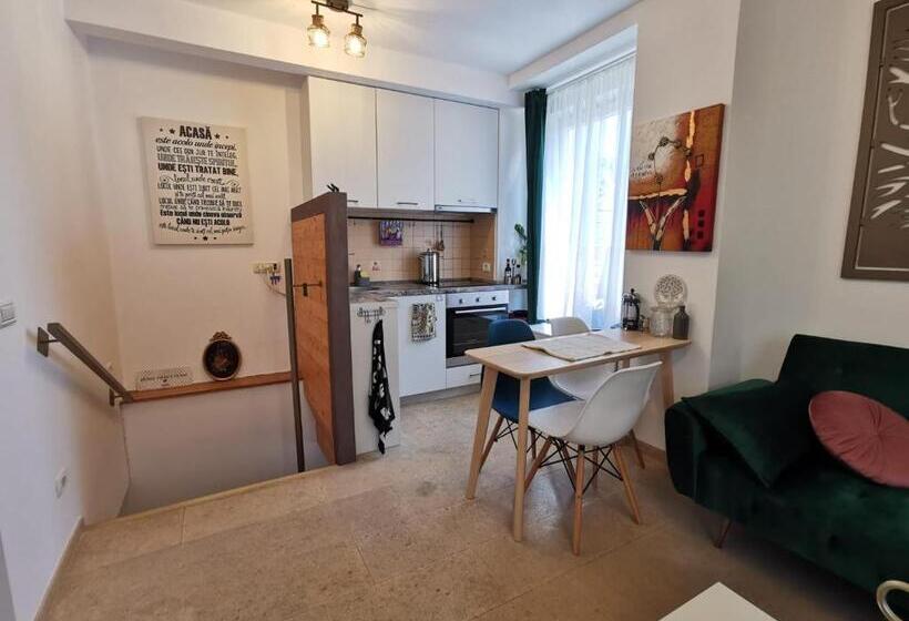 Lovely 1 Bedroom Apartment Close To The Centre