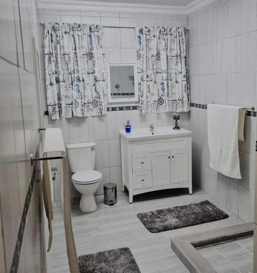 פנסיון The Noble Dew Guest House