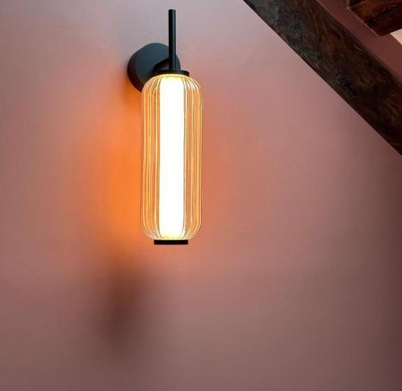 Nid D Amour Sous Les Toits !