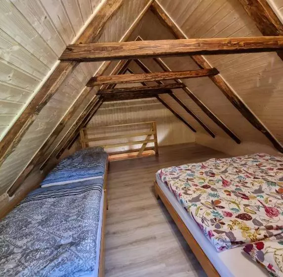 Počitniška Hišica žagar