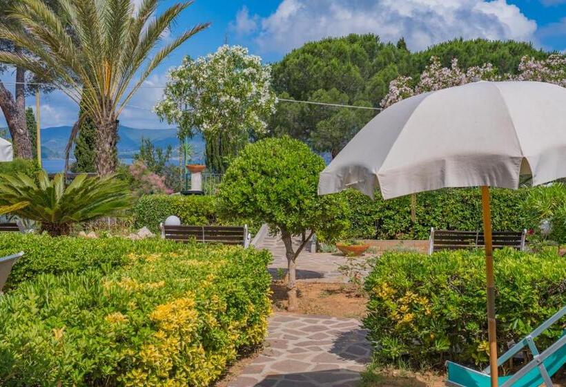 Residence Baia Delle Grazie