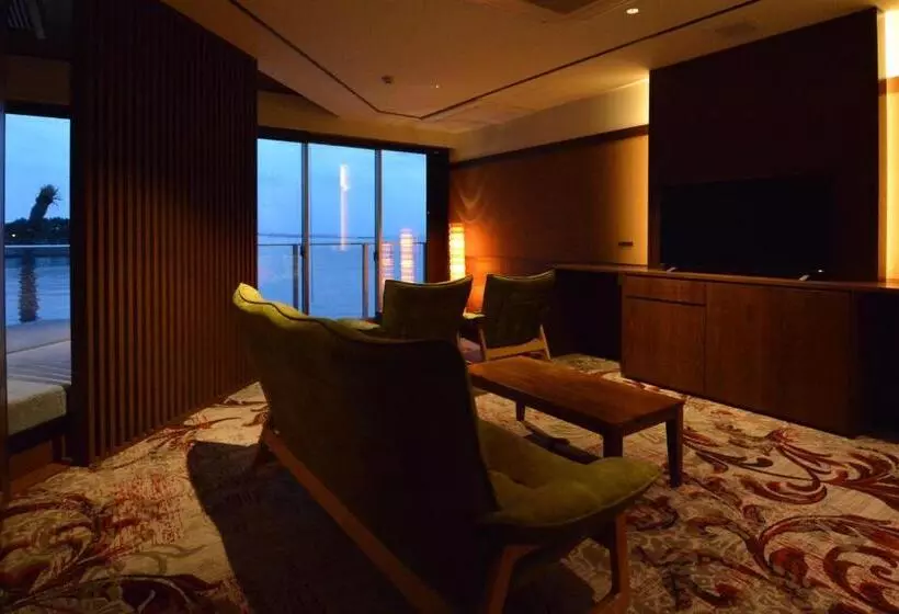 旅館 Toriizaki Club Sushi Auberge